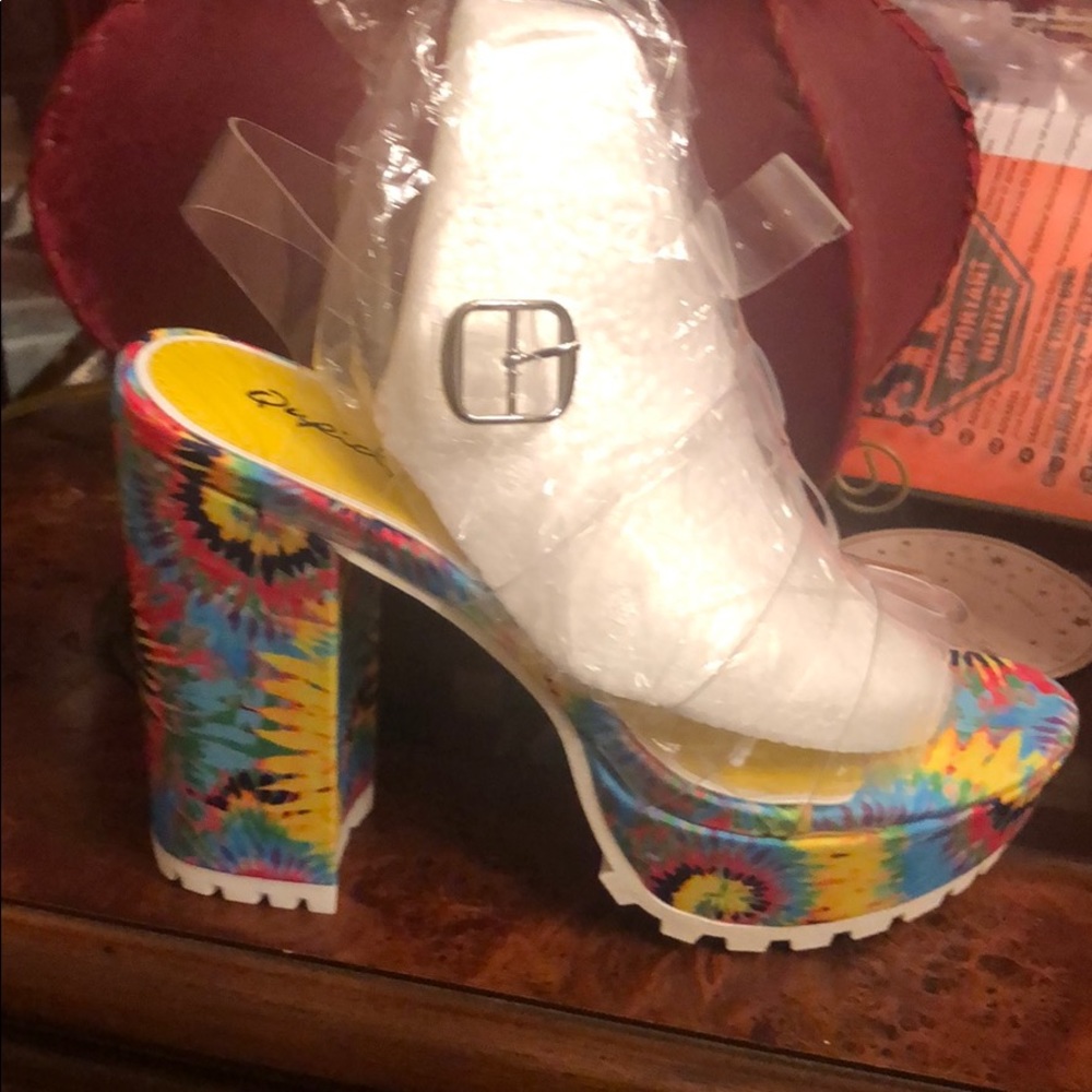 Qupid multi color platform sandals